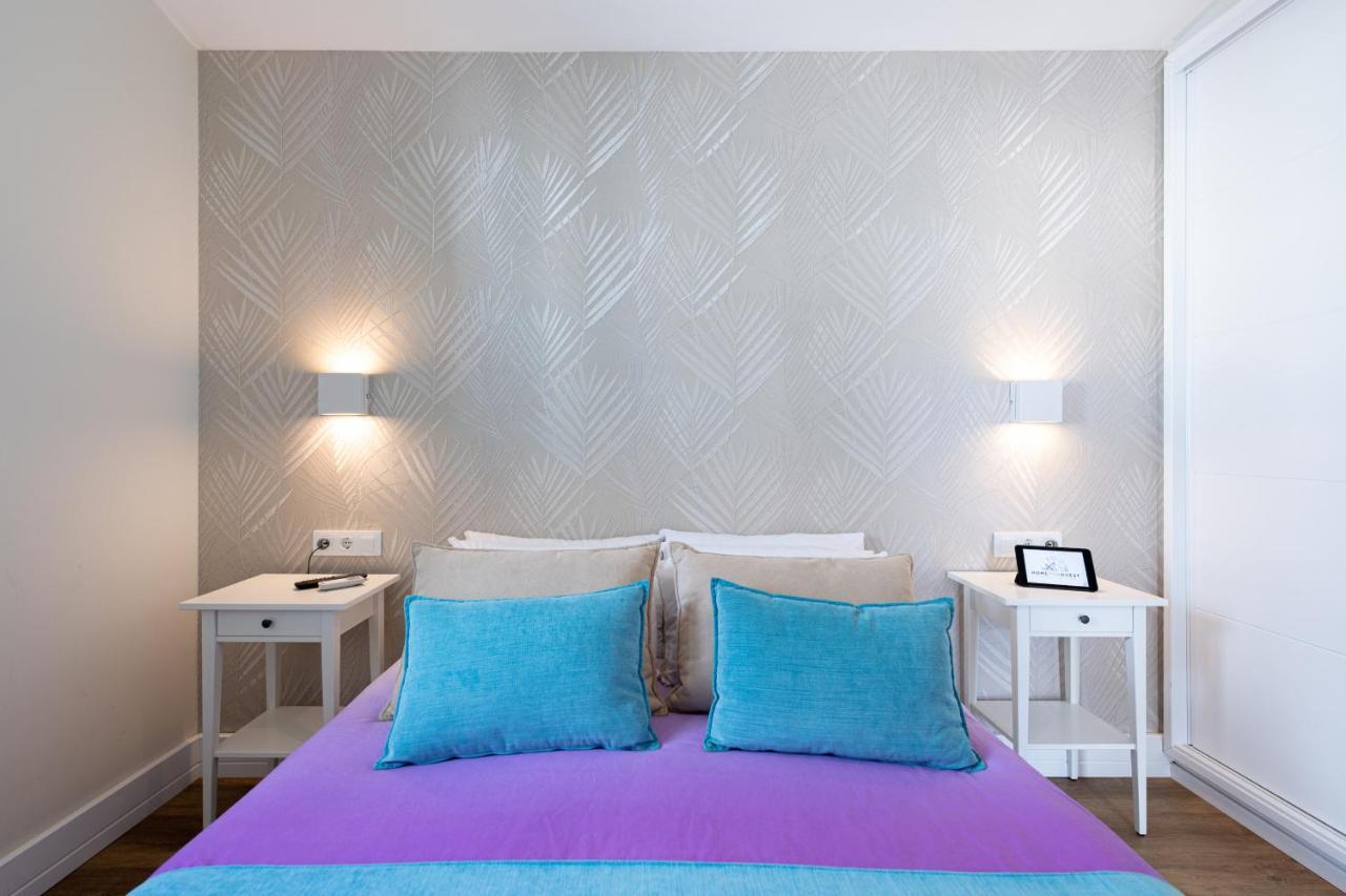 Homeforguest Modern And New Beachfront Apartment ラ・オリーバ エクステリア 写真